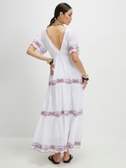 River Island White Embriodered V-Neck Maxi Dress - Image 4 of 4