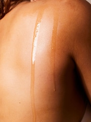 This Works Skin Deep Dry Leg Oil 50ml - Image 3 of 5