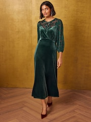 Орман жасылы - Love & Roses Lace Velvet Midi Tea Dress - 6суретінің 3 суреті