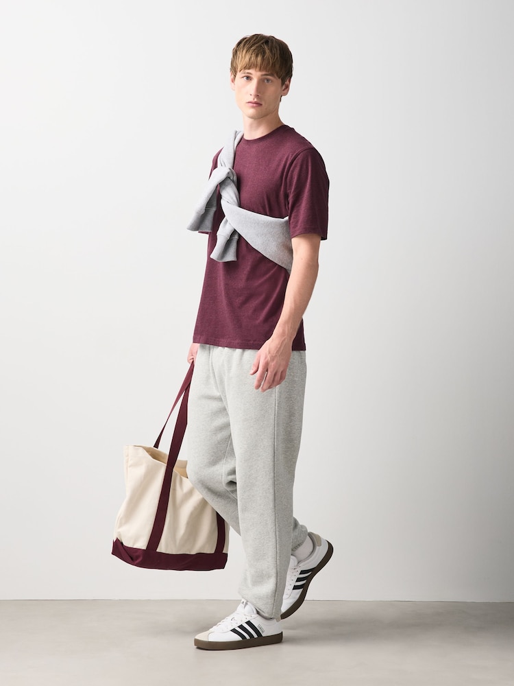 higo - Corte estándar - Camiseta básica de algodón con cuello redondo - Imagen 2 de 8
