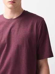 higo - Corte estándar - Camiseta básica de algodón con cuello redondo - Imagen 5 de 8