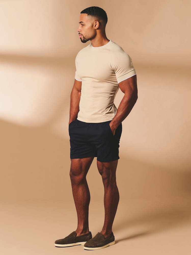 Tailored Athlete Natural Muscle Fit Fine Tipped T-Shirt - Image 2 of 6