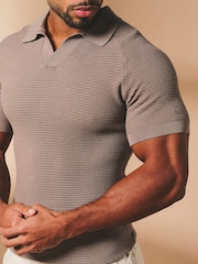 Tailored Athlete Muscle Fit Textured Knitted Open Collar Polo Shirt - Imagen 6 de 7