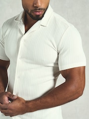 Tailored Athlete Muscle Fit Stripe Patterned Cuban Collar Shirt - Imagen 1 de 6