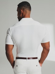Tailored Athlete Muscle Fit Textured Cuban Collar Shirt - Imagen 2 de 7