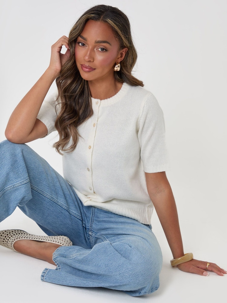 Threadbare Cream Crew Neck Short Sleeve Knitted Cardigan - Image 5 of 5 Threadbare Cream Crew Neck Short Sleeve Knitted Cardigan - Image 5 of 5