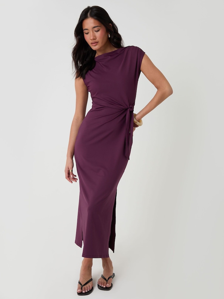 Threadbare Red Twist Detail Slash Neck Maxi Dress - Image 4 of 4