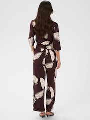 Kaffe Collared Leaf Print Jumpsuit - Bild 2 von 6