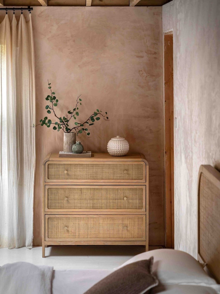 Gallery Home Natural Bordeaux 3 Drawer Chest - Image 2 of 6 Gallery Home Natural Bordeaux 3 Drawer Chest - Image 2 of 6