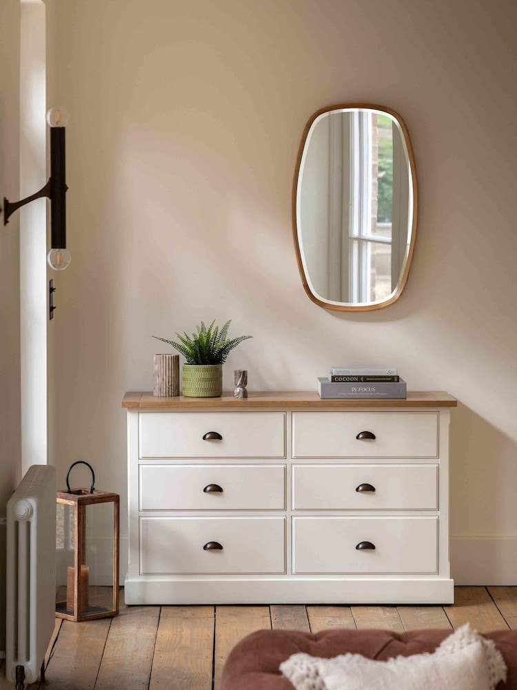 Gallery Home White Eisel 3 Drawer Chest - Image 1 of 5