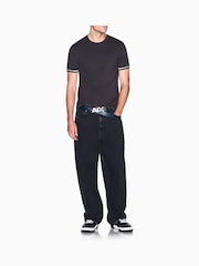 تيشِرت بشعار تلبيس قياسي من Armani Exchange - صورة 4 من 7