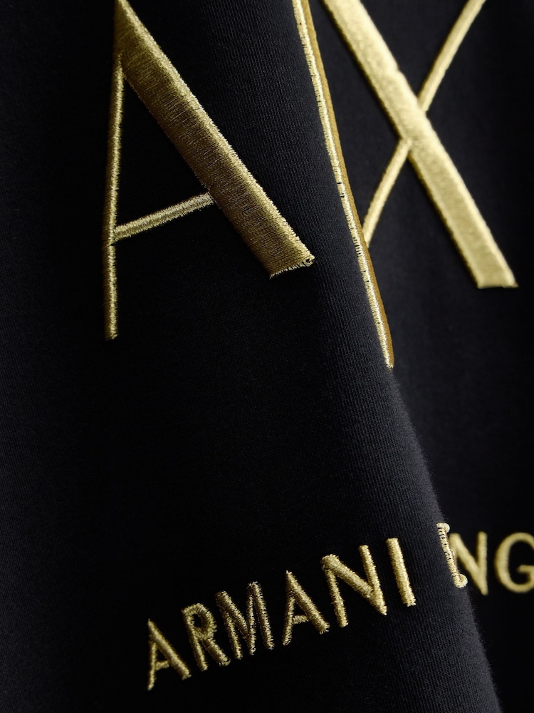 Sudadera con logo de corte regular de Armani Exchange - Imagen 8 de 8 Sudadera con logo de corte regular de Armani Exchange - Imagen 8 de 8