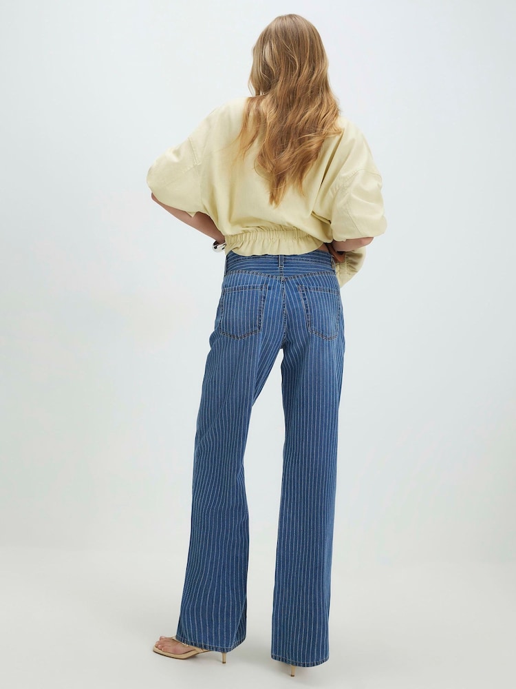 River Island Blue High Rise Relaxed Straight Jeans - Image 2 of 4 River Island Blue High Rise Relaxed Straight Jeans - Image 2 of 4