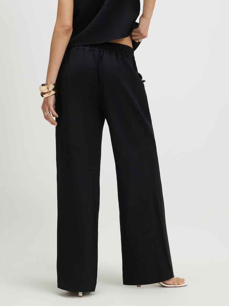 River Island Black Scallop Trim Wide Leg Trousers - Image 4 of 4