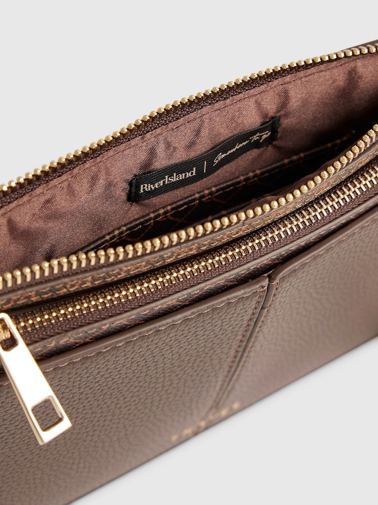 River Island Brown Monogram Travel Wallet - Image 5 of 5