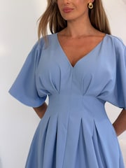 Girl In Mind Blue Laura V-Neck Short Sleeve Flowy  Midi Dress - Image 6 of 6