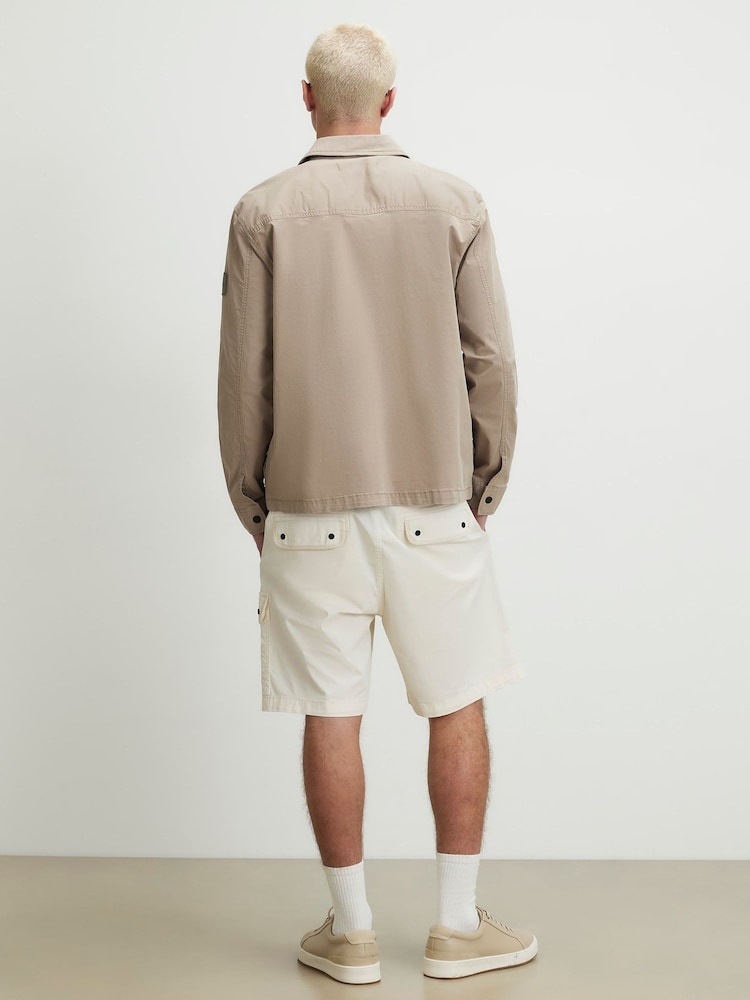 River Island White Regular Fit Cargo Shorts - Image 4 of 4
