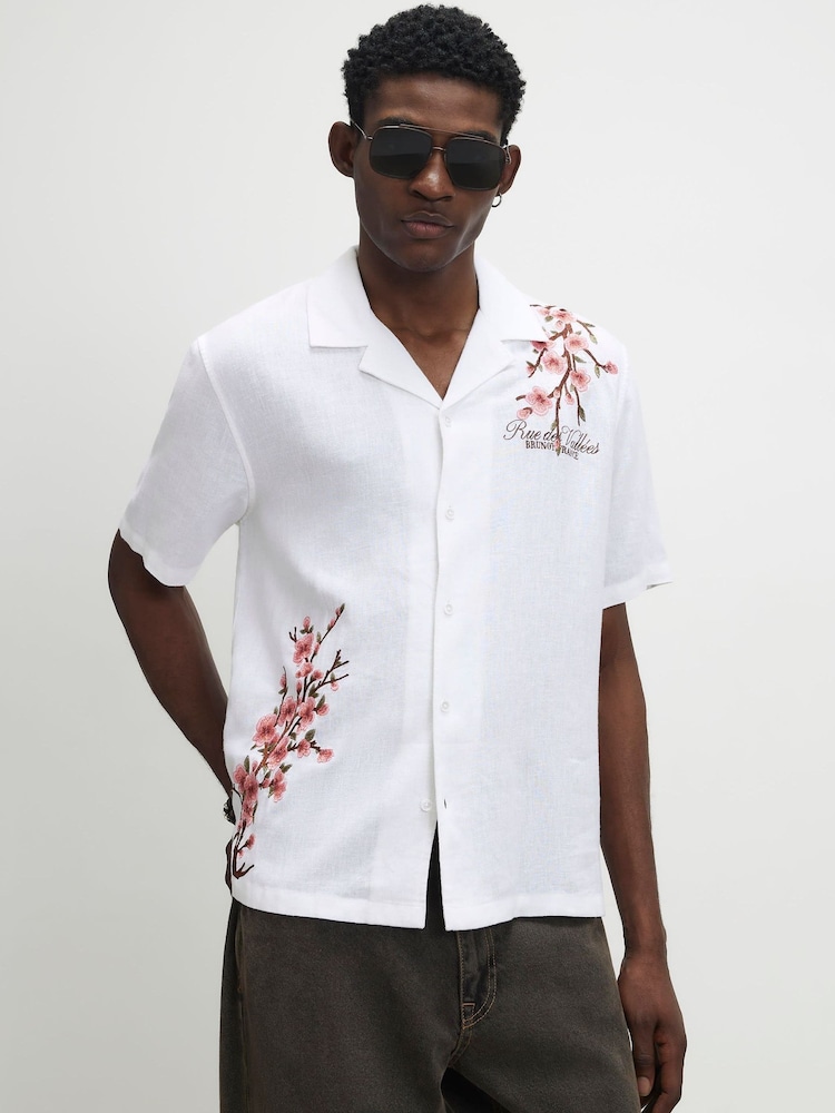 River Island White Regular Fit Blossom Linen Revere Shirt - Image 1 of 4 River Island White Regular Fit Blossom Linen Revere Shirt - Image 1 of 4