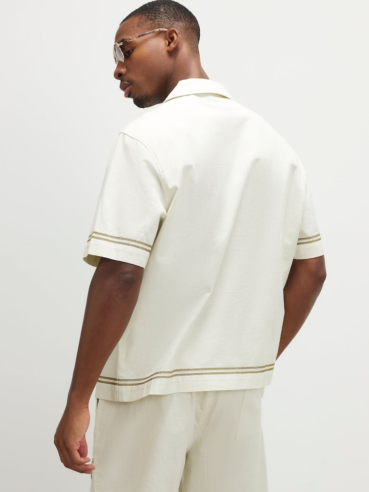 River Island Cream Regular Fit Palm Embroidery Revere Shirt - Image 2 of 4