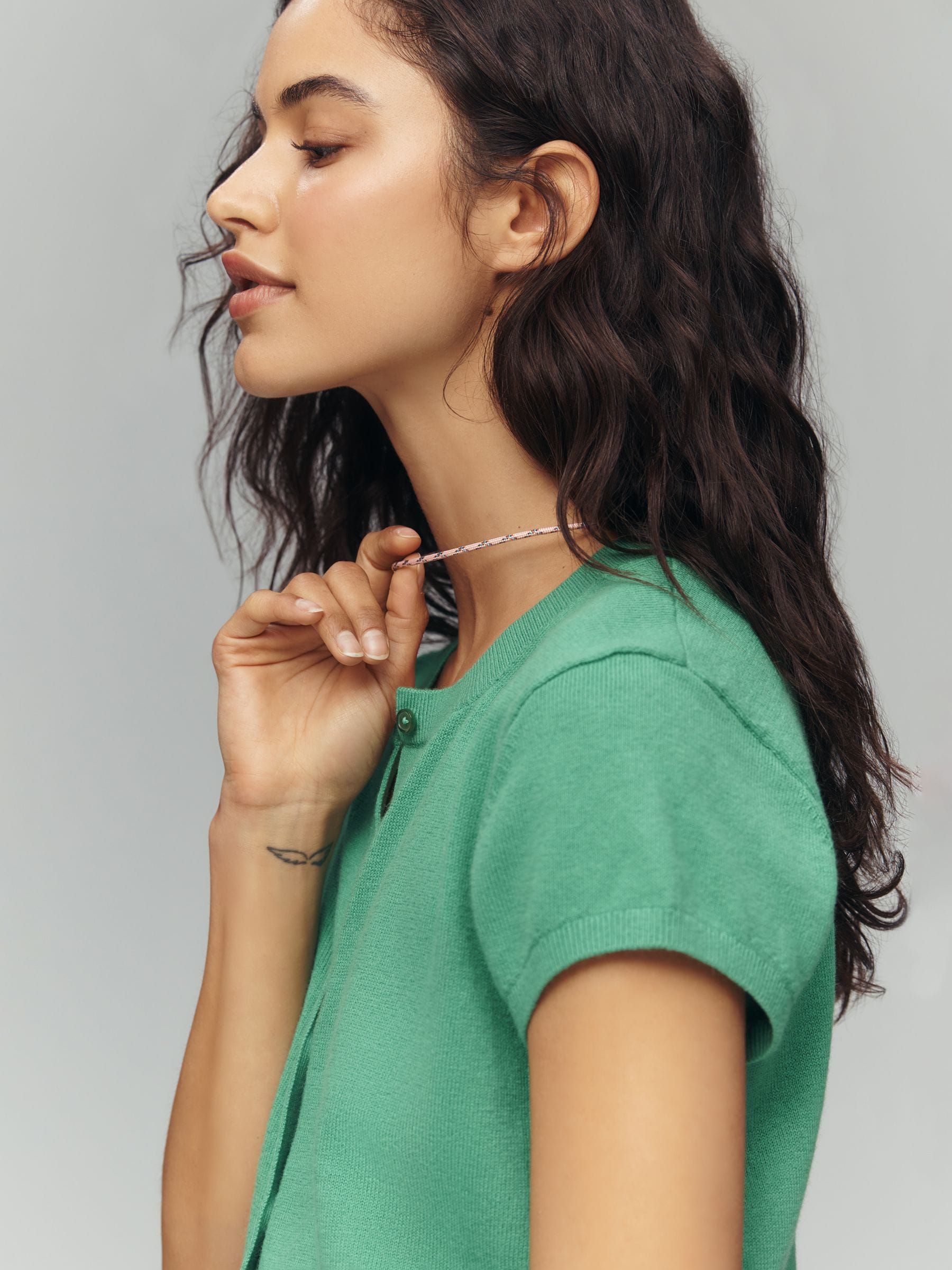 Next：日本 グリーン - Anthropologie Maeve ベビー半袖カーディガン