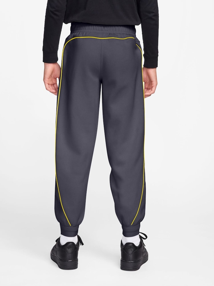 Nike Grey Air Fleece Joggers - Image 2 of 3