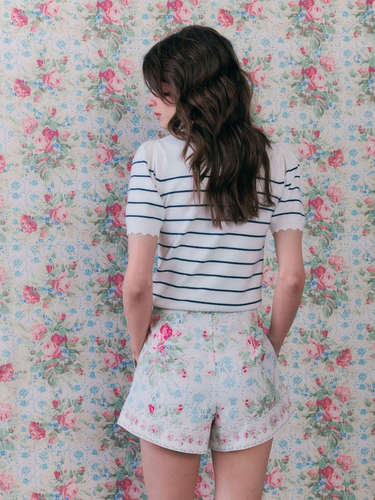 River Island White Cabbages and Roses Floral Print Shorts - Image 4 of 4