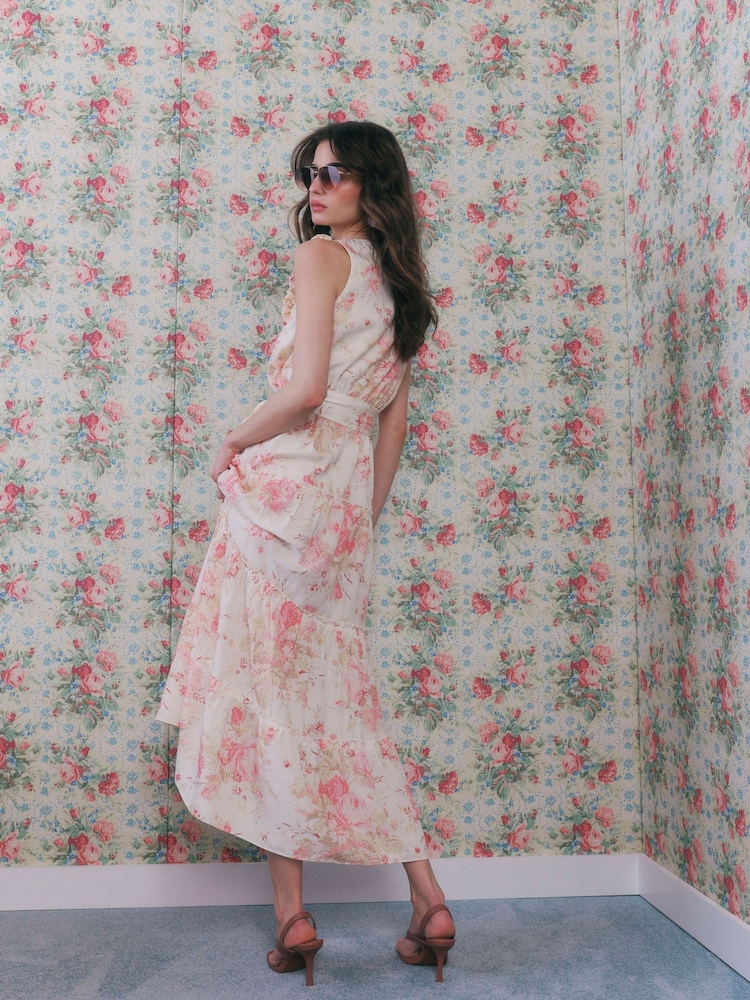 River Island Brown Cabbages and Roses Sleeveless Corsage Tiered Midi Dress - Image 2 of 4