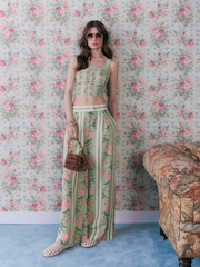 River Island Cabbages and Roses Floral Print Ruffle Corset Top - Bild 3 von 4