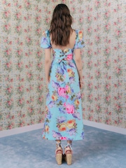 River Island Blue Cabbages and Roses Puff Sleeve Floral Print Midi Dress - Image 5 of 5