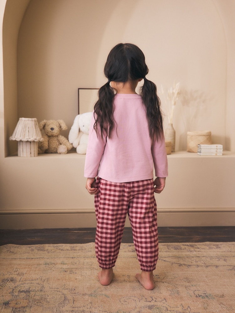 Rozā - Ribbon Wrapped Bunny Woven Jogger Pyjamas (1.5-7yrs) - Attēls 2 no 5 Rozā - Ribbon Wrapped Bunny Woven Jogger Pyjamas (1.5-7yrs) - Attēls 2 no 5