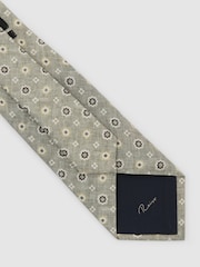 Reiss Cosimo Silk Floral Medallion-Print Silk Tie - Imagen 4 de 5