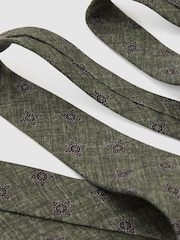 Verde salvia oscuro - Reiss Arrigo Silk Diamond Medallion-Print Tie - Imagen 3 de 5