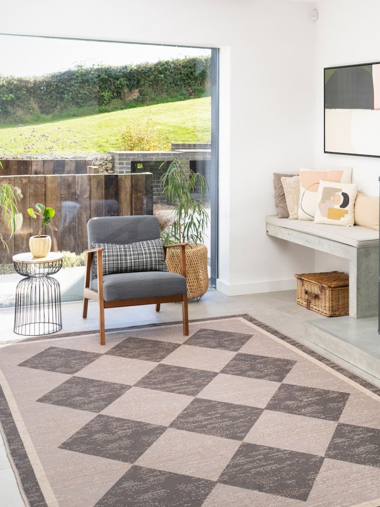 kukoon Brown Washable Suki Harlequin Jute Style Rug - Image 1 of 6 kukoon Brown Washable Suki Harlequin Jute Style Rug - Image 1 of 6