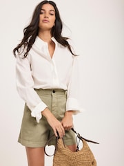 Mint Velvet Green Pleated Chino Utility Shorts - Image 5 of 8