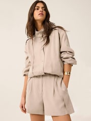 Mint Velvet Tie Waist Shorts - Bild 2 von 8