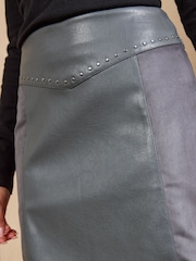 Love & Roses Grey Faux Leather Suedette Mix Stud Mini Skirt - Image 3 of 4