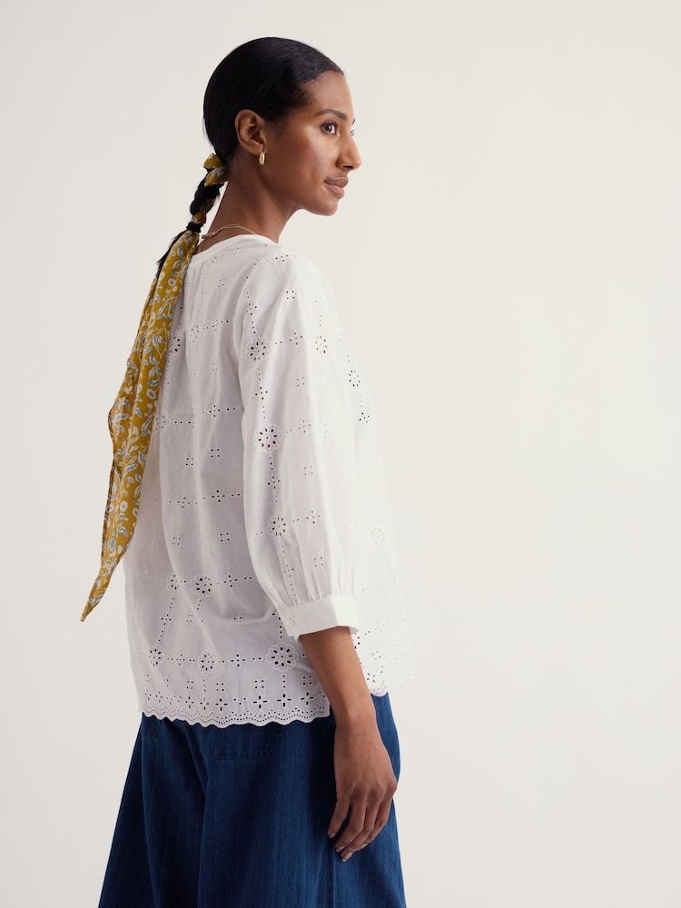 Seasalt Cornwall White Grace Top - Image 2 of 5 Seasalt Cornwall White Grace Top - Image 2 of 5