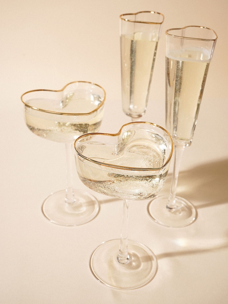 Widdop Set of 2 Clear Heart Shaped Flute Glasses - Image 7 of 7 Widdop Set of 2 Clear Heart Shaped Flute Glasses - Image 7 of 7
