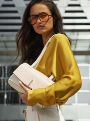 Lipsy Cream T-Bar Boxy Shoulder Bag - Image 2 of 3