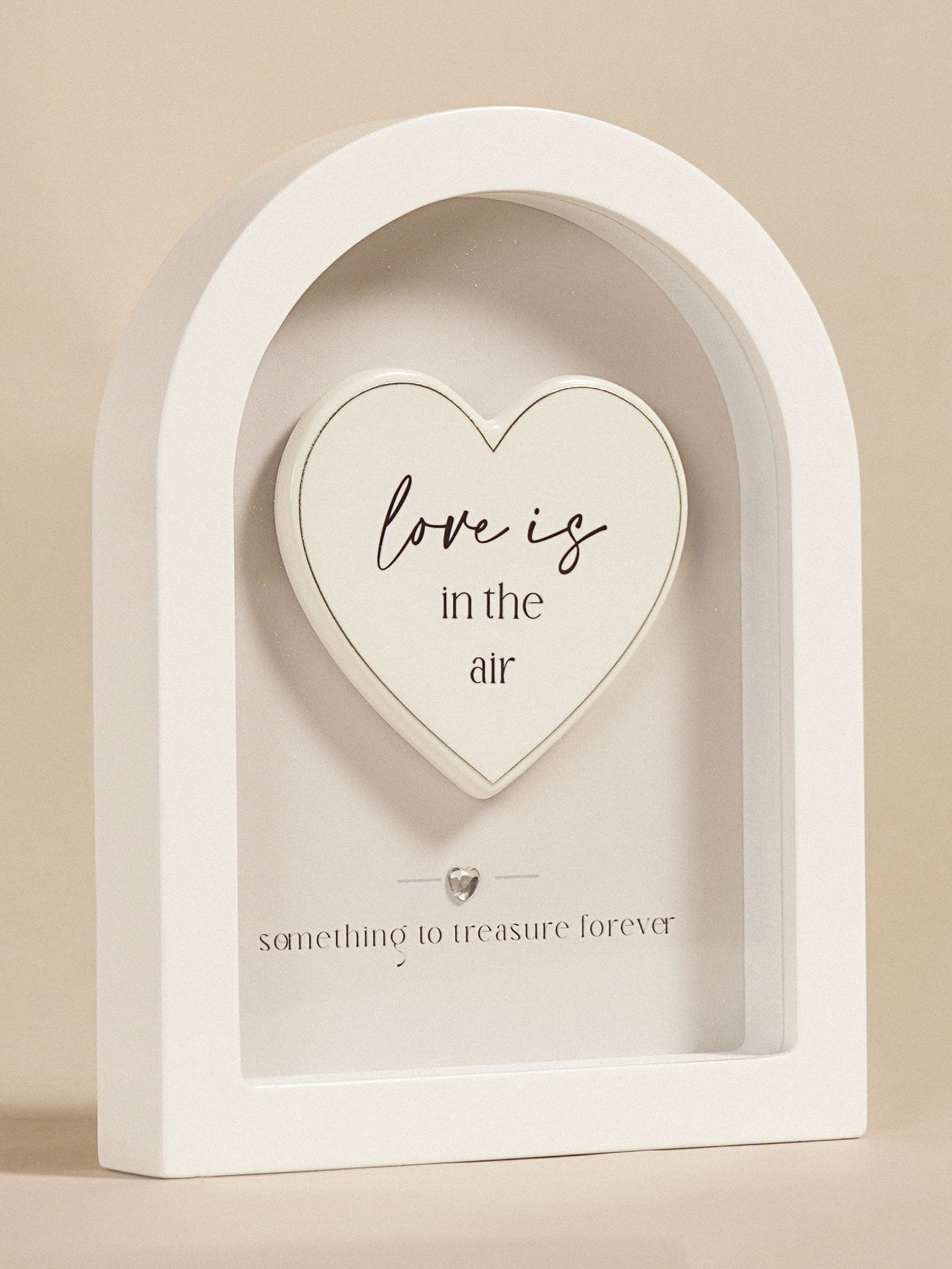 Amore Arch Plaque 18cm - Love Is In The Air Decorative Plaques & Signs - Image 3