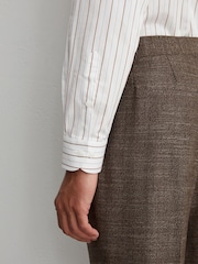 Reiss White/Brown Stripe Titan Cotton Pinstripe Spread-Collar Shirt Regular-Fit - Image 6 of 7