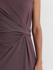 Taupe-bruin - Reiss Dylan mouwloze maxi-jurk met gedrapeerde details - Afbeelding 3 van 6