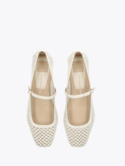 Dolce Vita Reyes 100 White Shoes - صورة 4 من 4