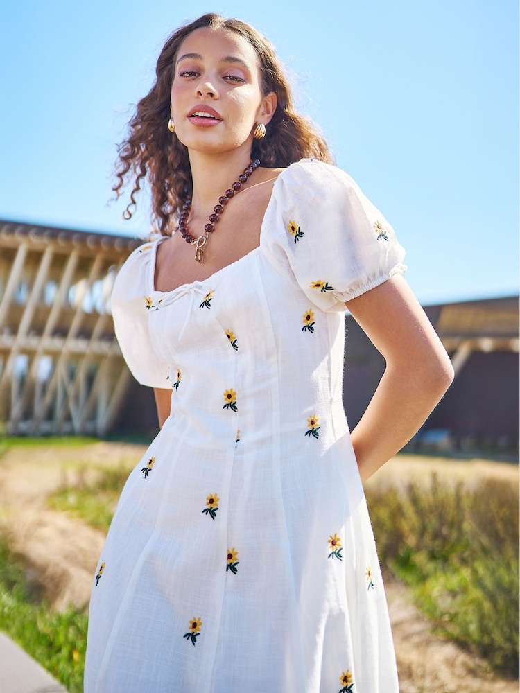 sunflower embroidered dress A-line Yellow Sunflower Wedding Dress Boho Off Shoulder Gown Floral Em SELINADRESS