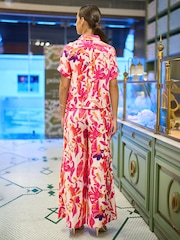 Yumi Abstract Floral Wide Leg Trousers - תמונה 3 מתוך 4