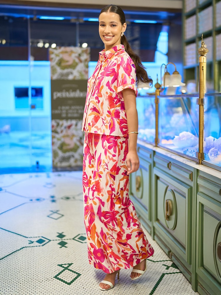 Yumi Abstract Floral Wide Leg Trousers - תמונה 4 מתוך 4