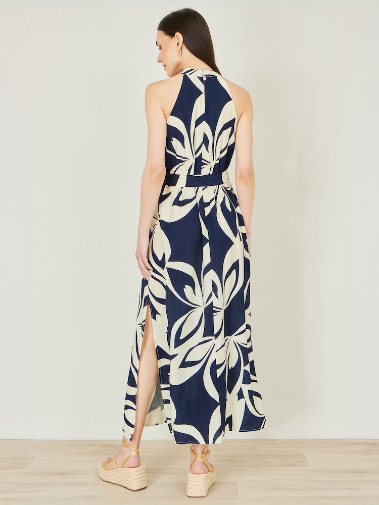 Yumi Geo Swirl Print Halter Maxi Dress - Imagen 2 de 4