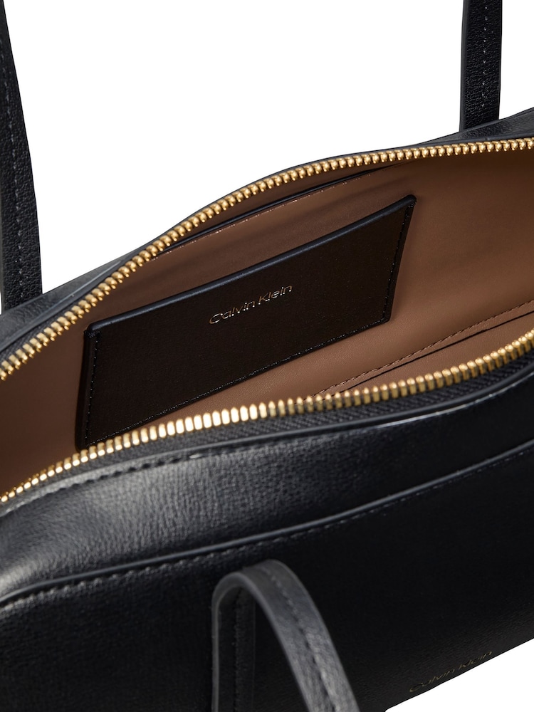 Calvin Klein Foil Logo Shoulder Bag - Slika 2 iz 2