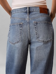 Calvin Klein Blue Cropped Barrel Jeans - Image 5 of 6