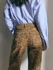 BHOEM Leopard Print Straight Leg Jeans - صورة 3 من 4